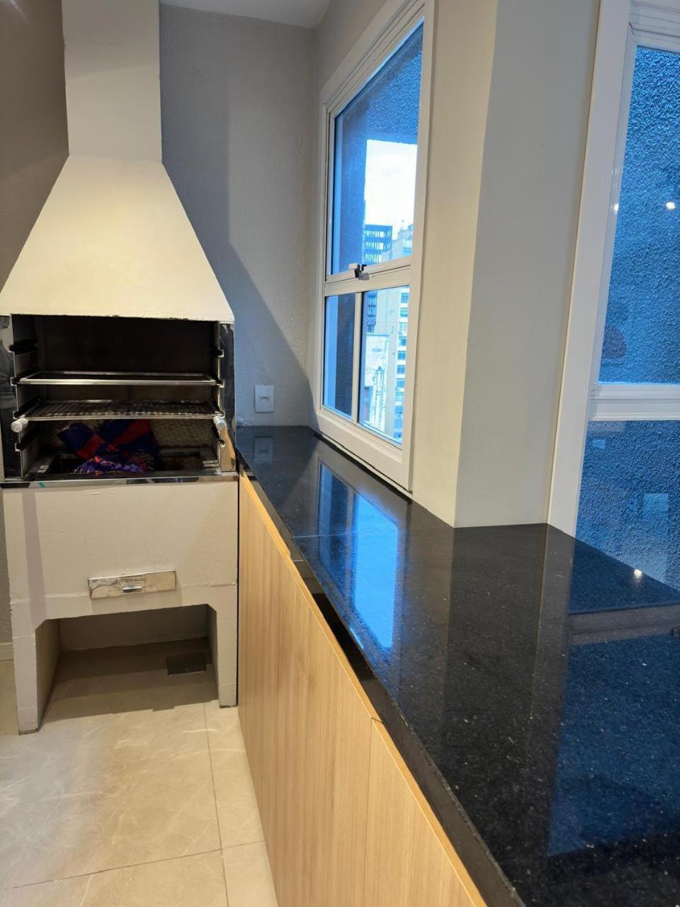Loft A 100 Metros Da Santa Casa De Misericordia Apartamento Porto Alegre